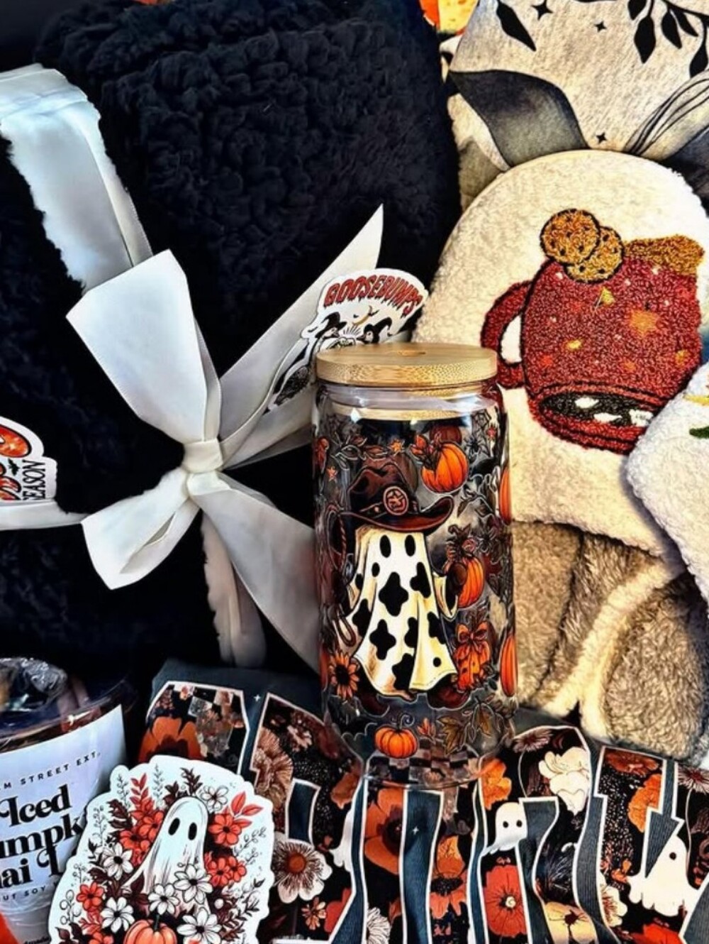 Halloween Ghost Mystery Box - Just for Scary🕷️🖤 - Picture 2 of 3